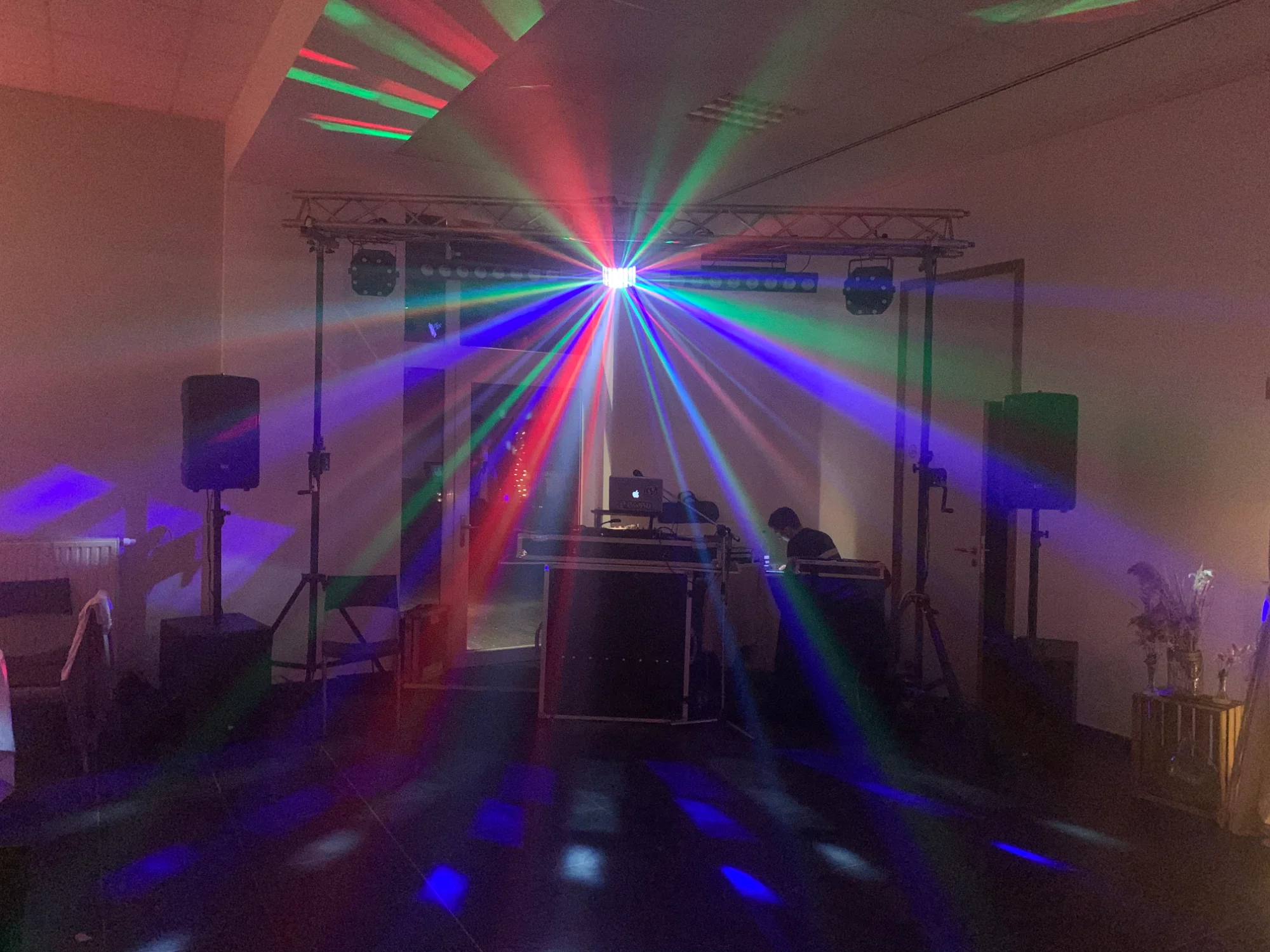 Animation & DJ