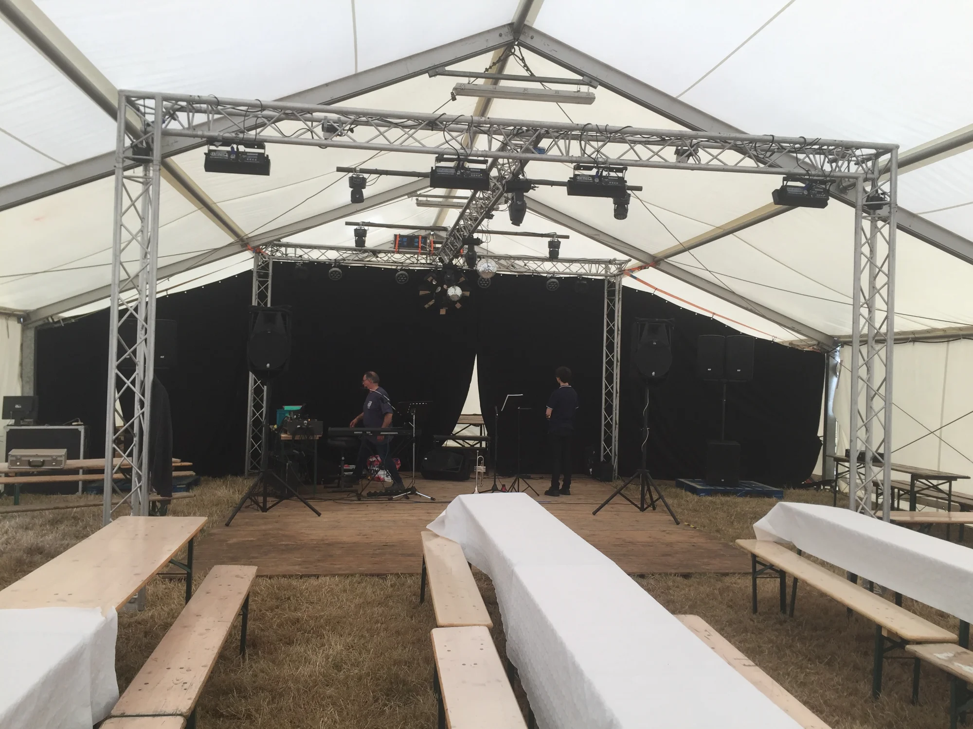 Réception en salle & sous chapiteau